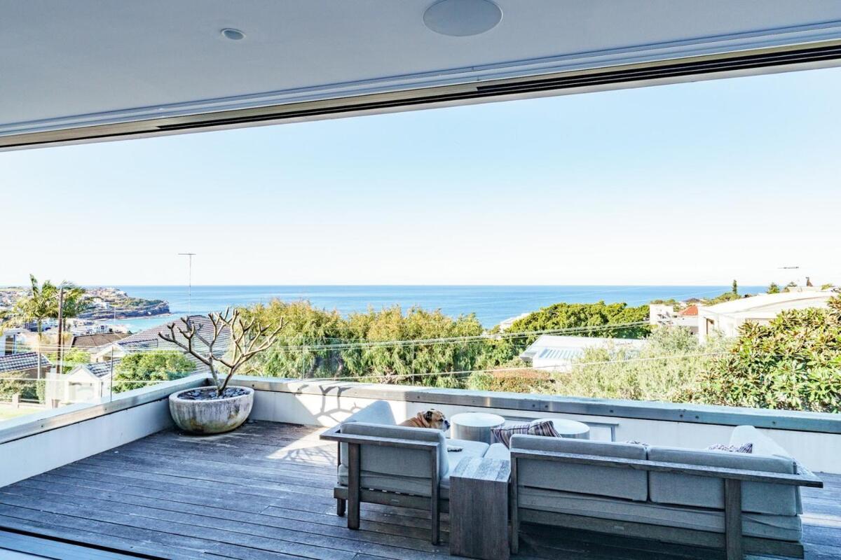 Bronte Blanchfield Villa